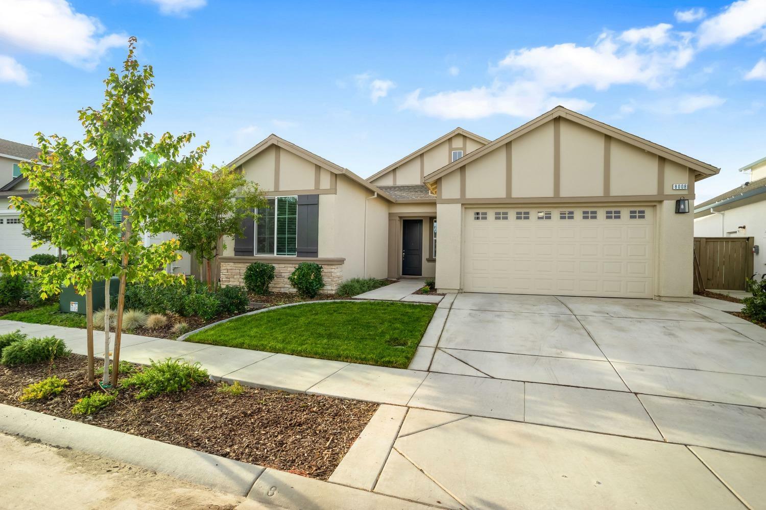 8008 Challis Circle  Roseville CA 95747 photo