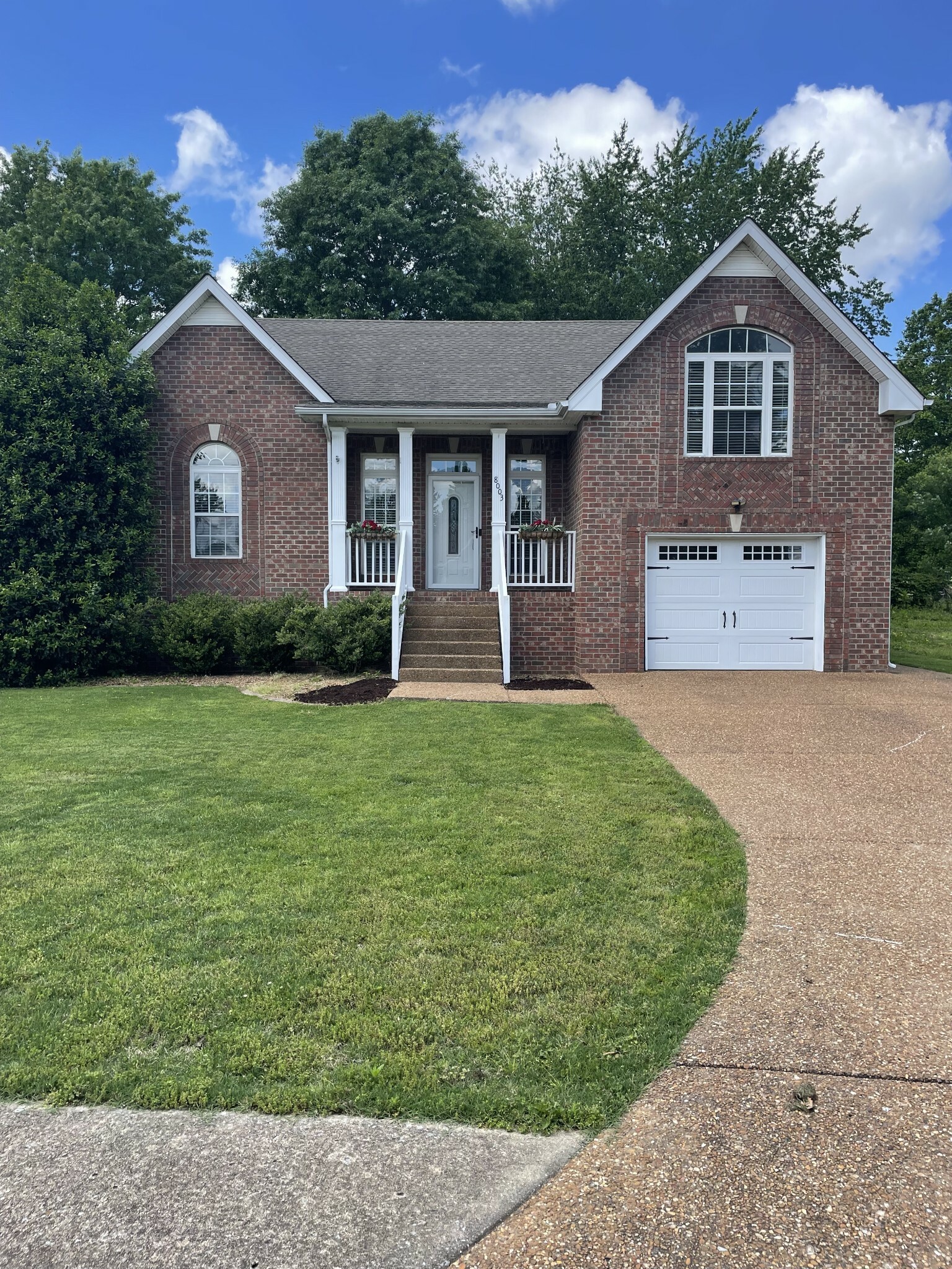 Property Photo: 8003 Indian Ridge Blvd TN 37188