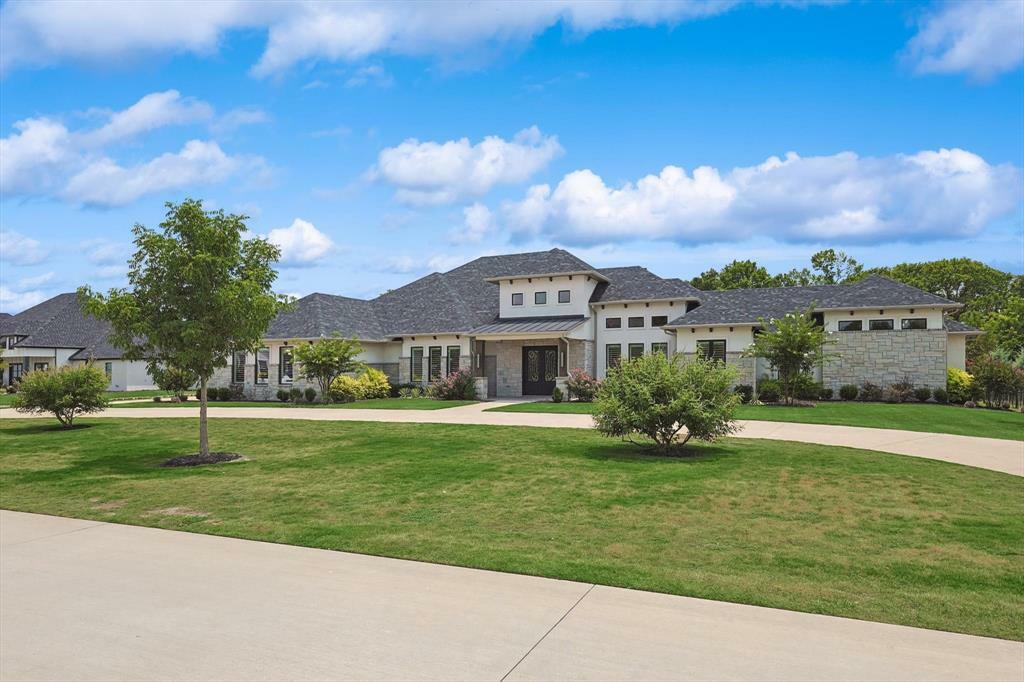 Property Photo:  2121 Honey Lane  TX 75009 