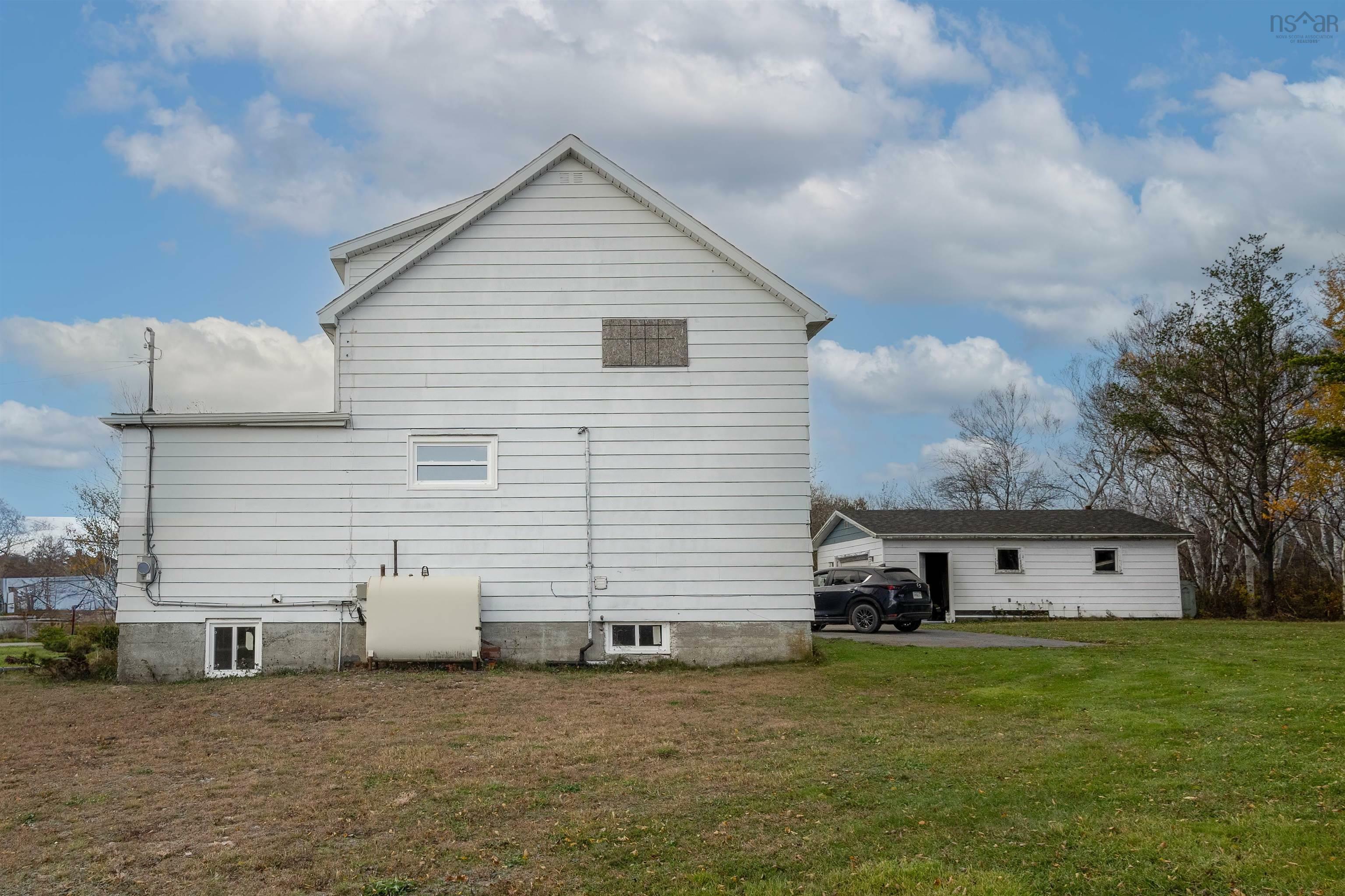 Property Photo:  39 Wilson Road  NS B1E 1L1 