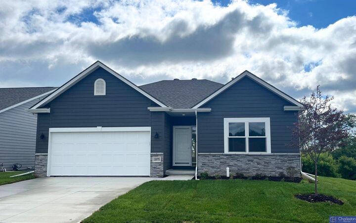 13075 S 44th Avenue  Bellevue NE 68123 photo