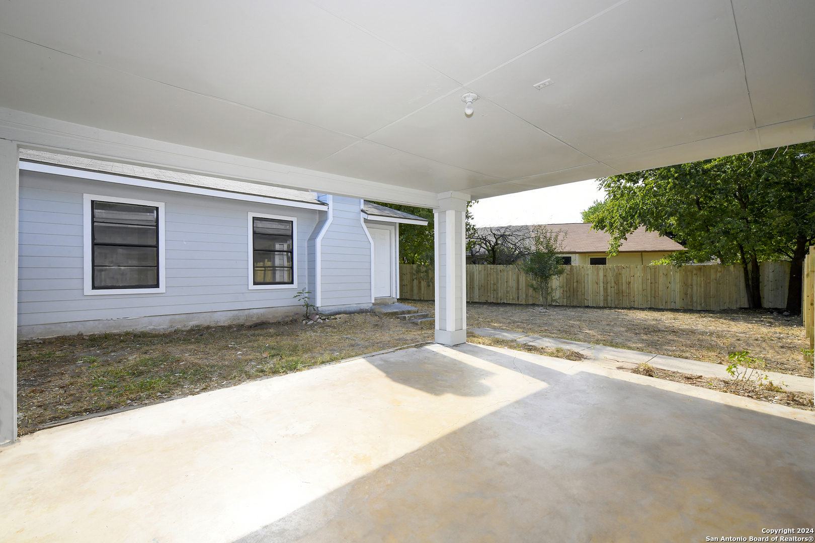 Property Photo:  7810 Broadwick  TX 78239 