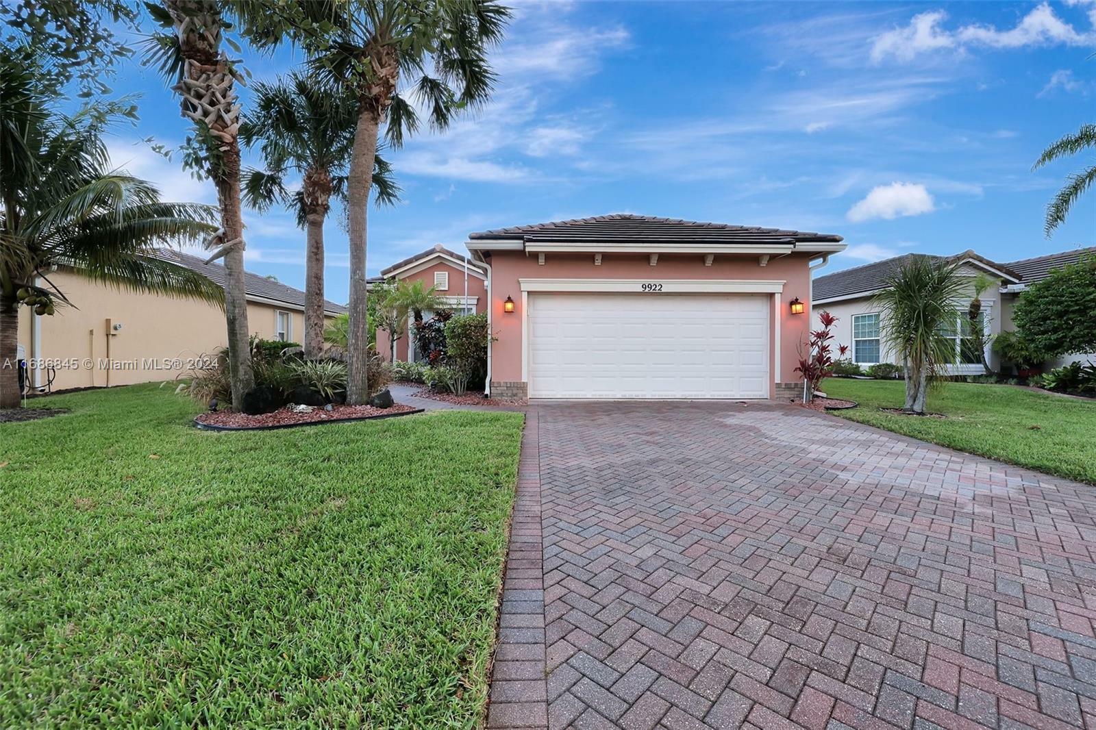 Property Photo:  9922 SW Glenbrook Dr  FL 34987 