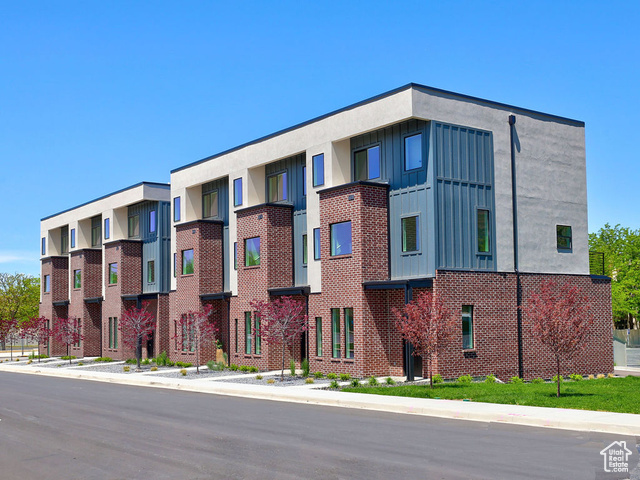 Property Photo: 51 E 200 N 3 UT 84010