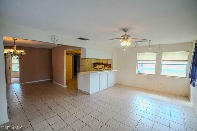 Property Photo:  21 Clayton Ave  FL 33936 