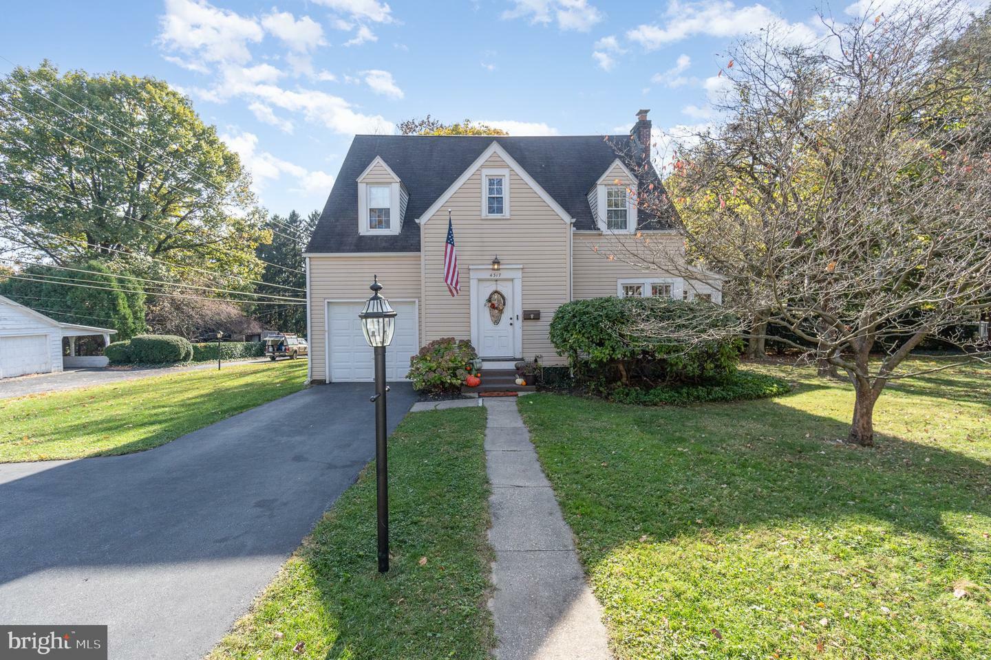 4317 Concord Street  Harrisburg PA 17109 photo