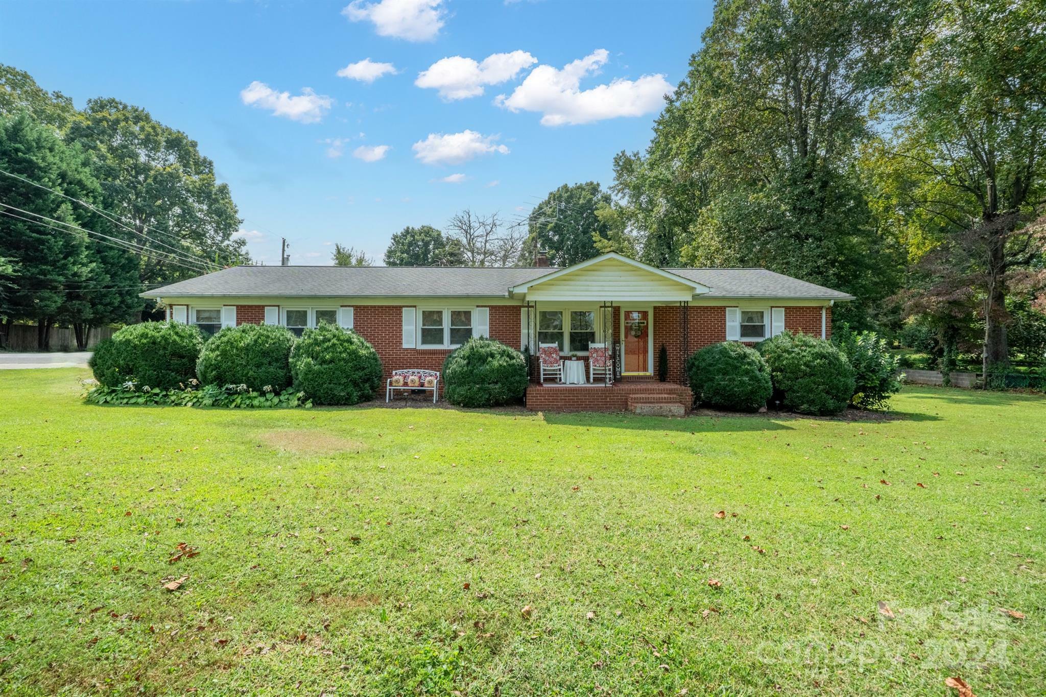 Property Photo:  862 Salem Church Road  NC 28092 