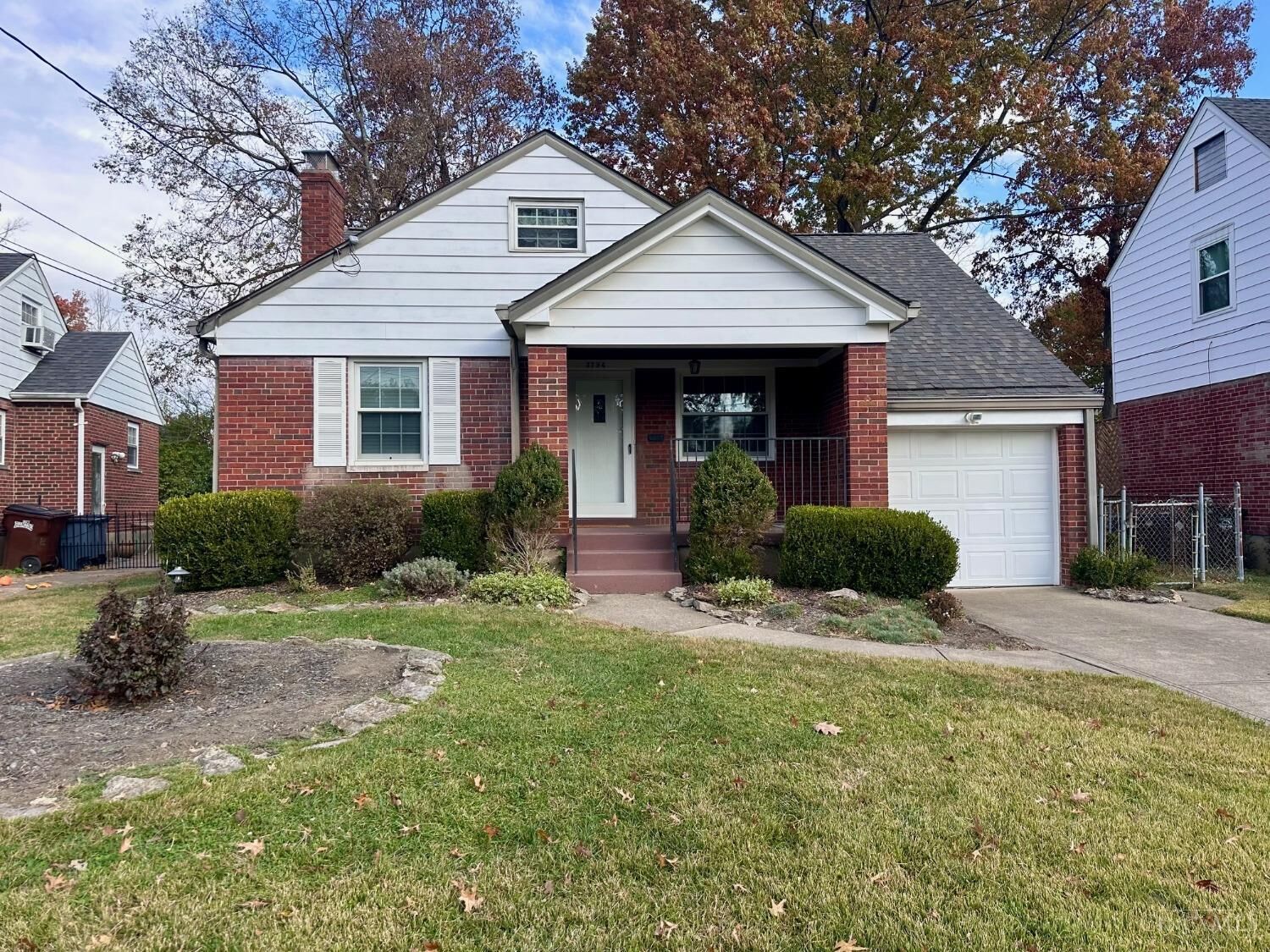 Property Photo: 3794 N Broadlawn Circle OH 45236