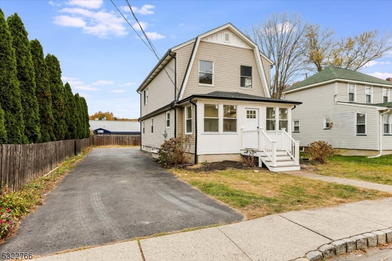 Property Photo:  60 Fredericks St  NJ 07465 