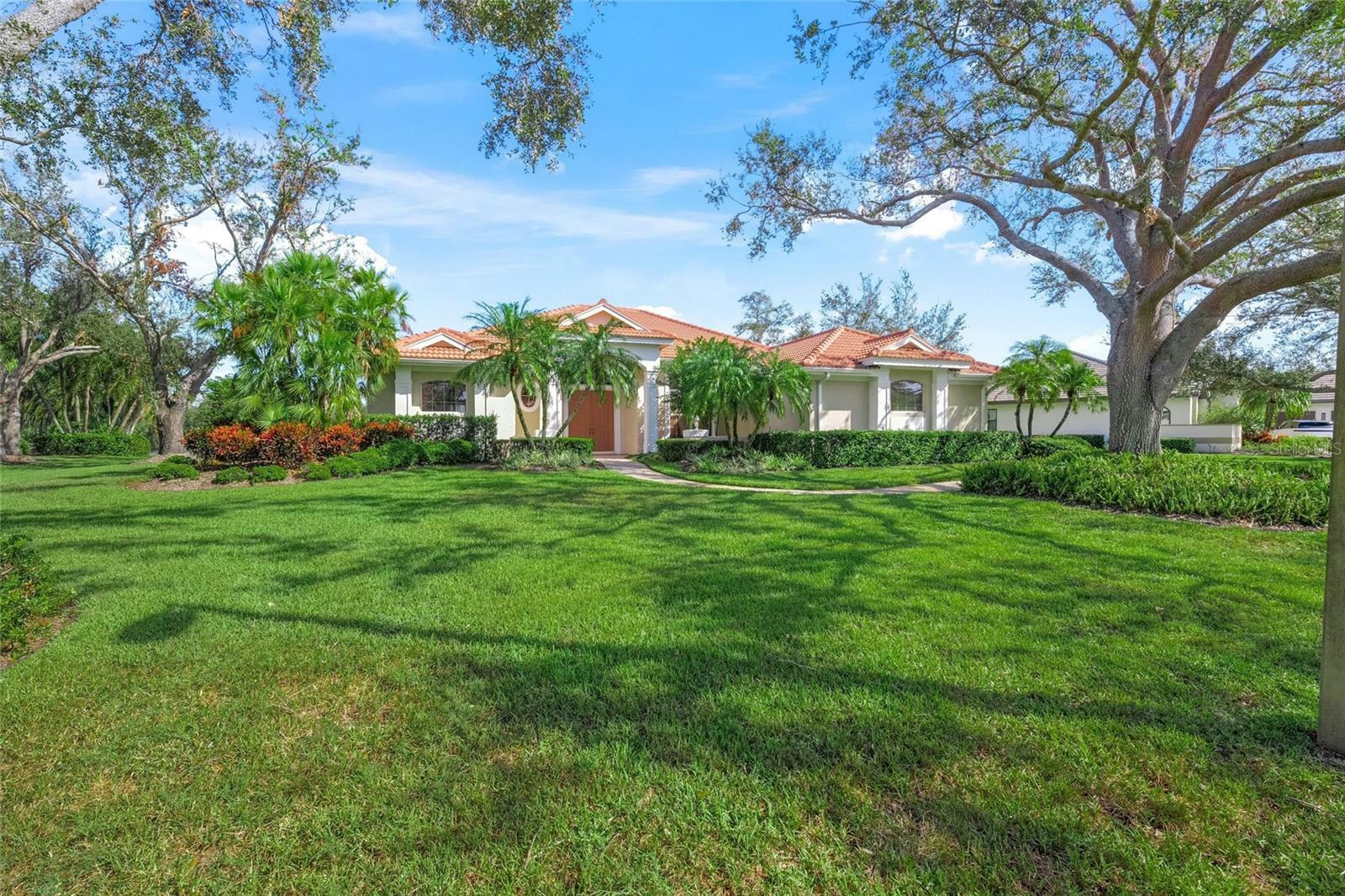 Property Photo:  7720 Donald Ross Road W  FL 34240 