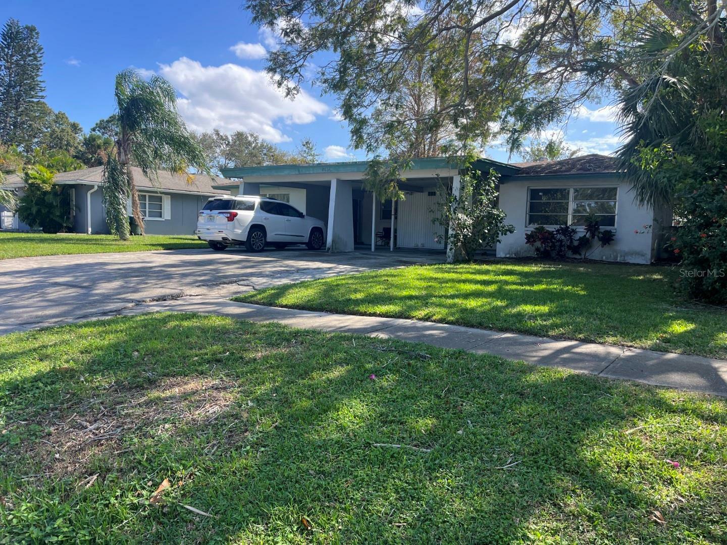 Property Photo:  2664 Sunny Breeze Avenue  FL 33770 