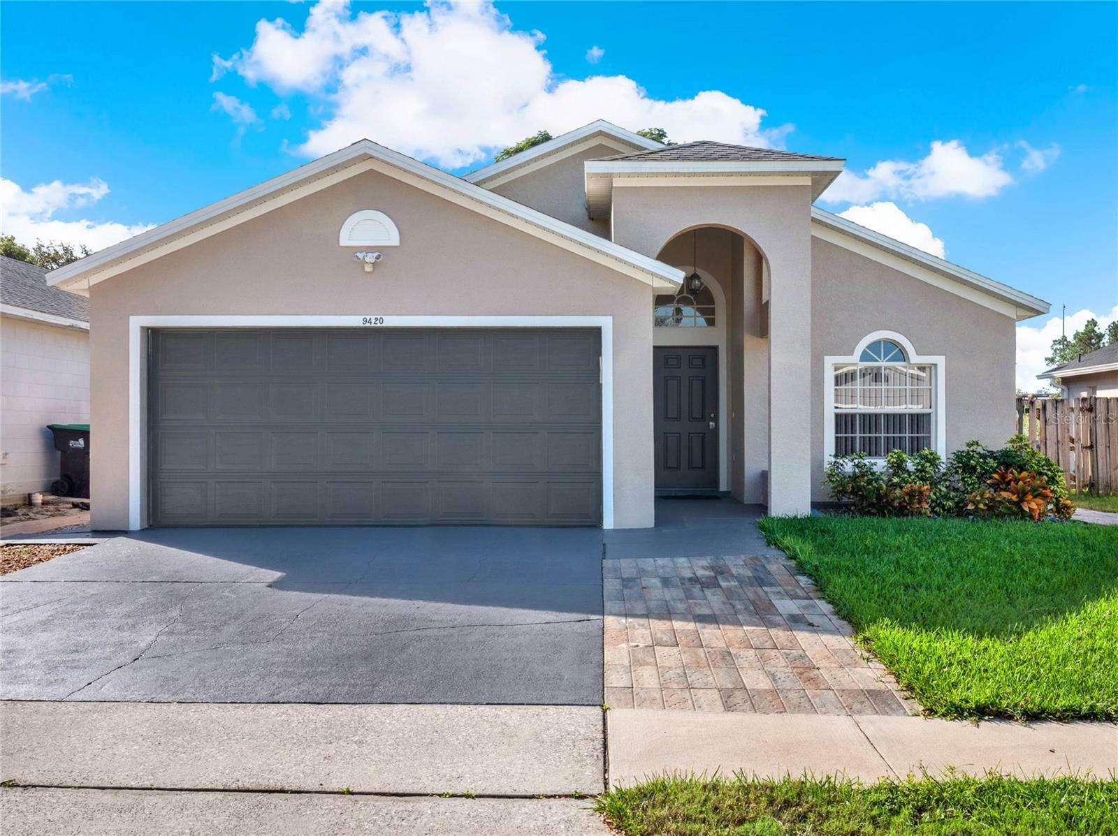 Property Photo:  9420 Azalea Ridge Way  FL 34734 