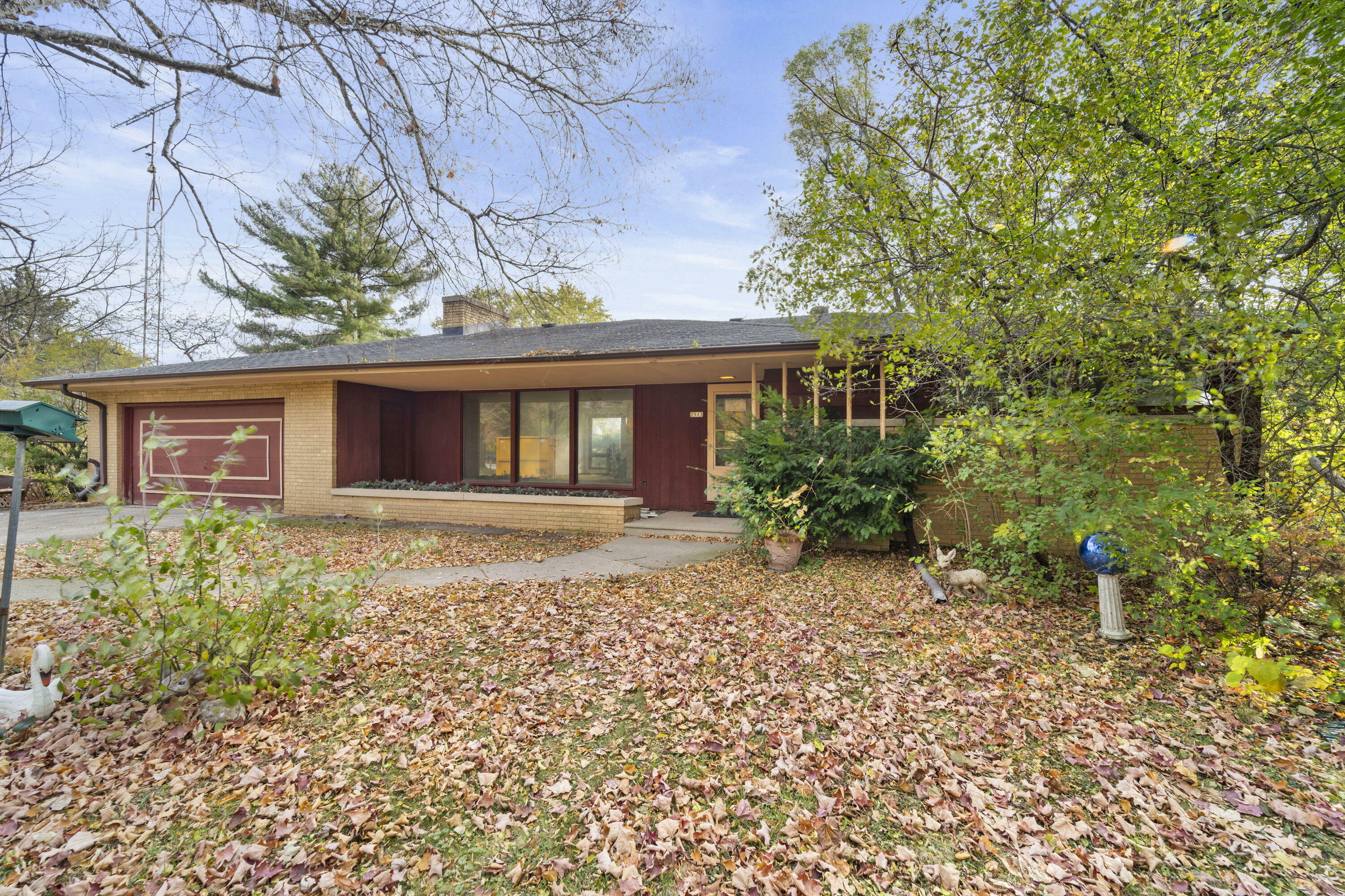 Property Photo:  2513 Ole Davidson Rd  WI 53405 