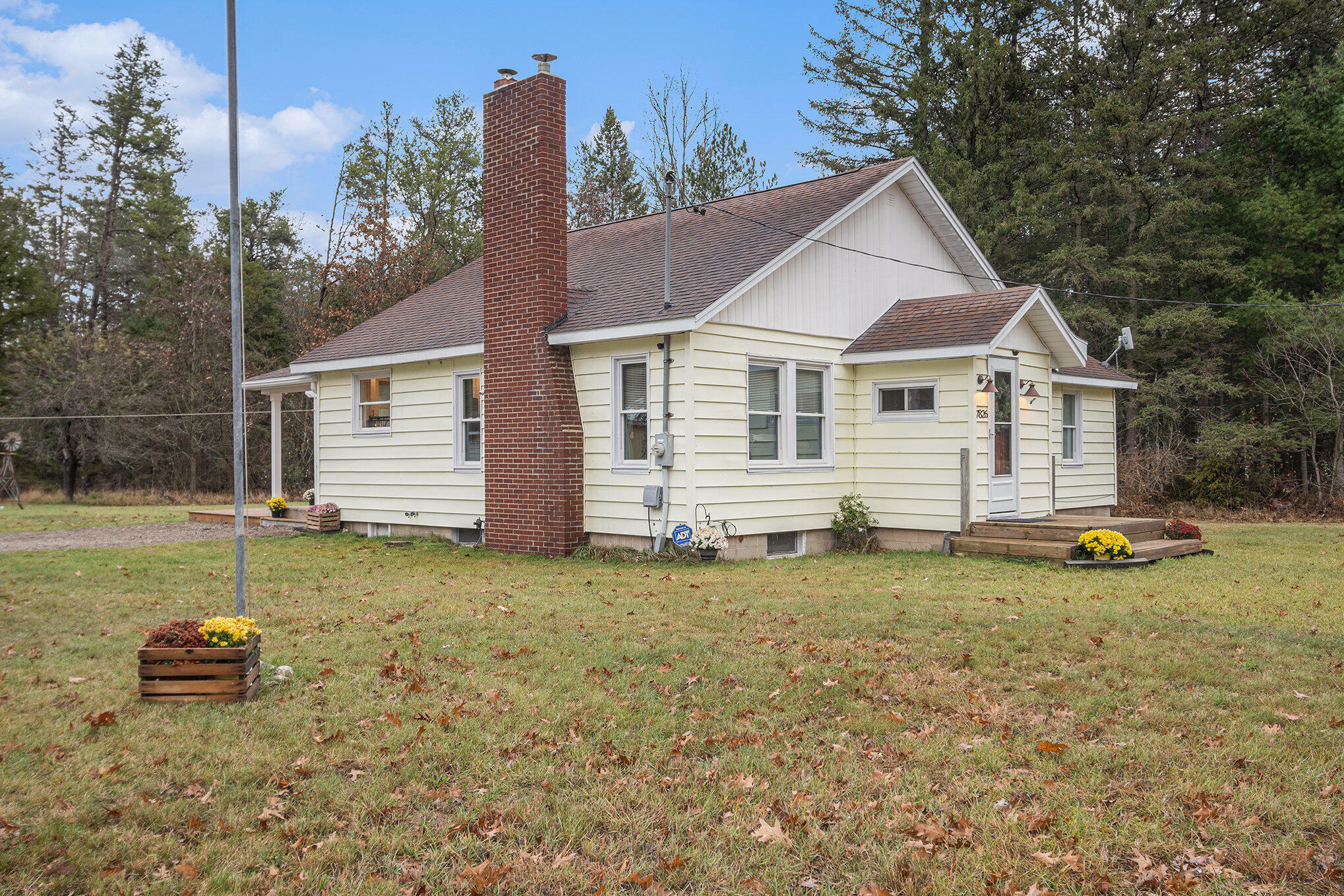 Property Photo:  7826 Pine Creek Road  MI 49660 