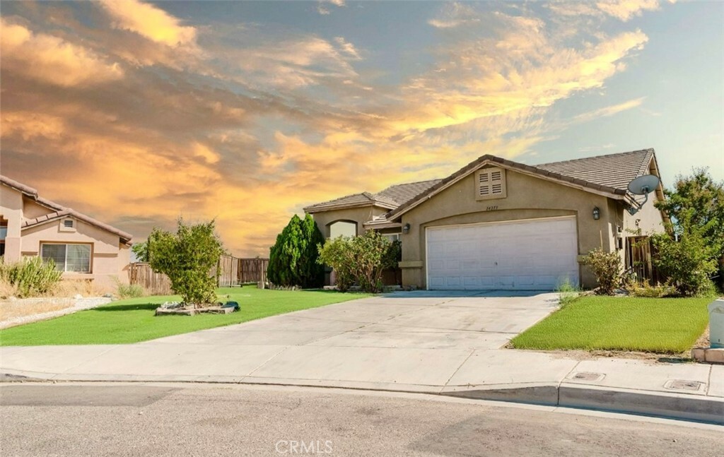 Property Photo:  14213 High Point Court  CA 92301 