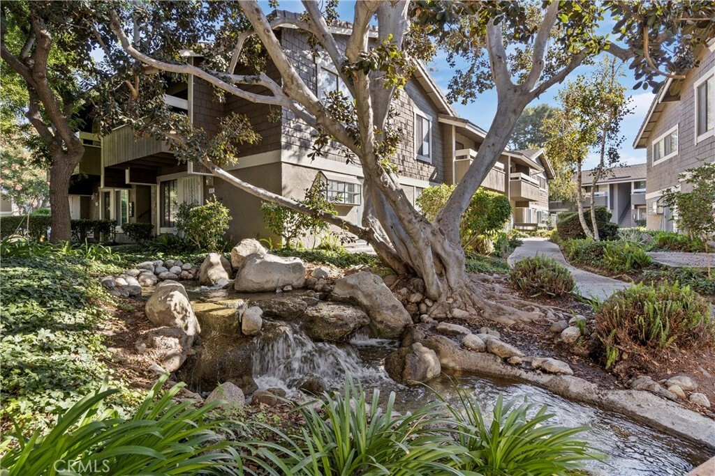 Property Photo: 23 Streamwood CA 92620