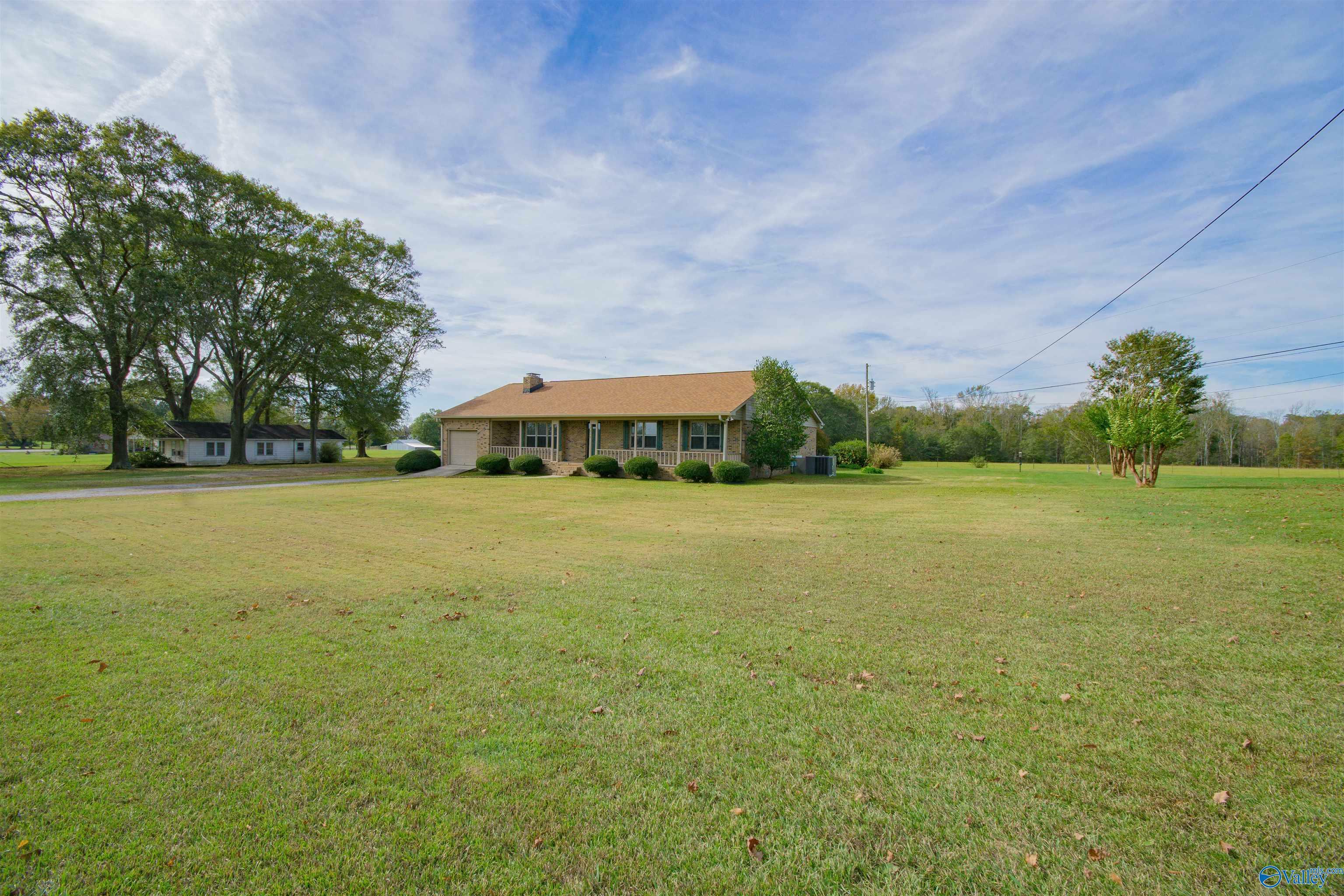 Property Photo:  3313 Barkley Bridge Road  AL 35640 