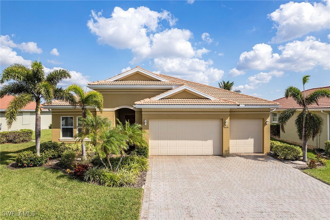 3030 Sunset Pointe Circle  Cape Coral FL 33914 photo