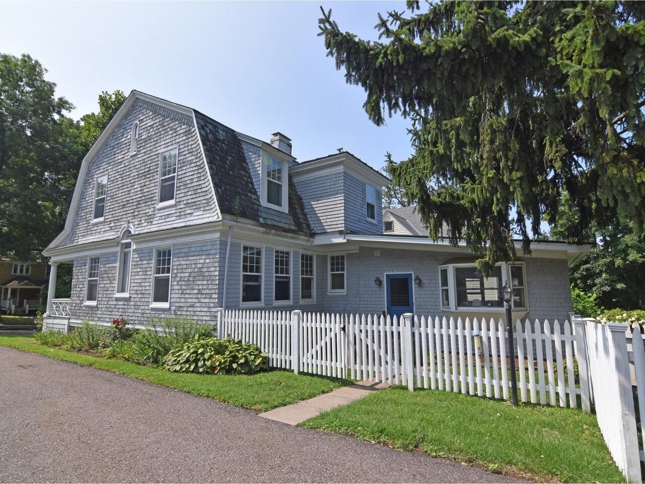 Property Photo:  124 Spruce Street  VT 05401 