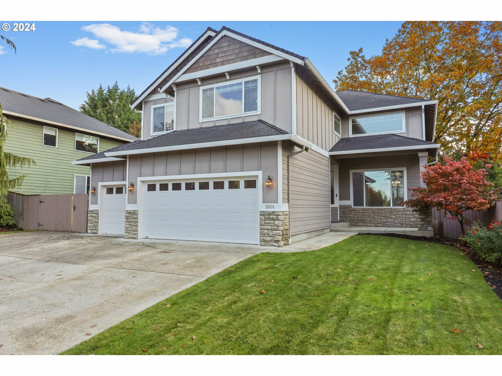 Property Photo: 3501 SE 171st Ave WA 98683