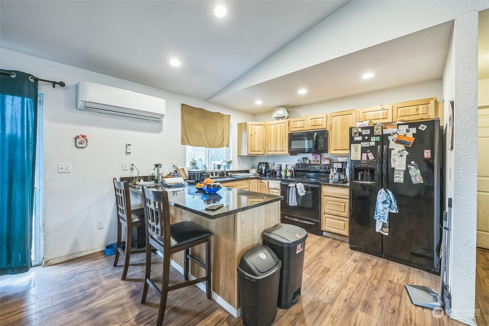 Property Photo: 1565 N Summit Road WA 98557