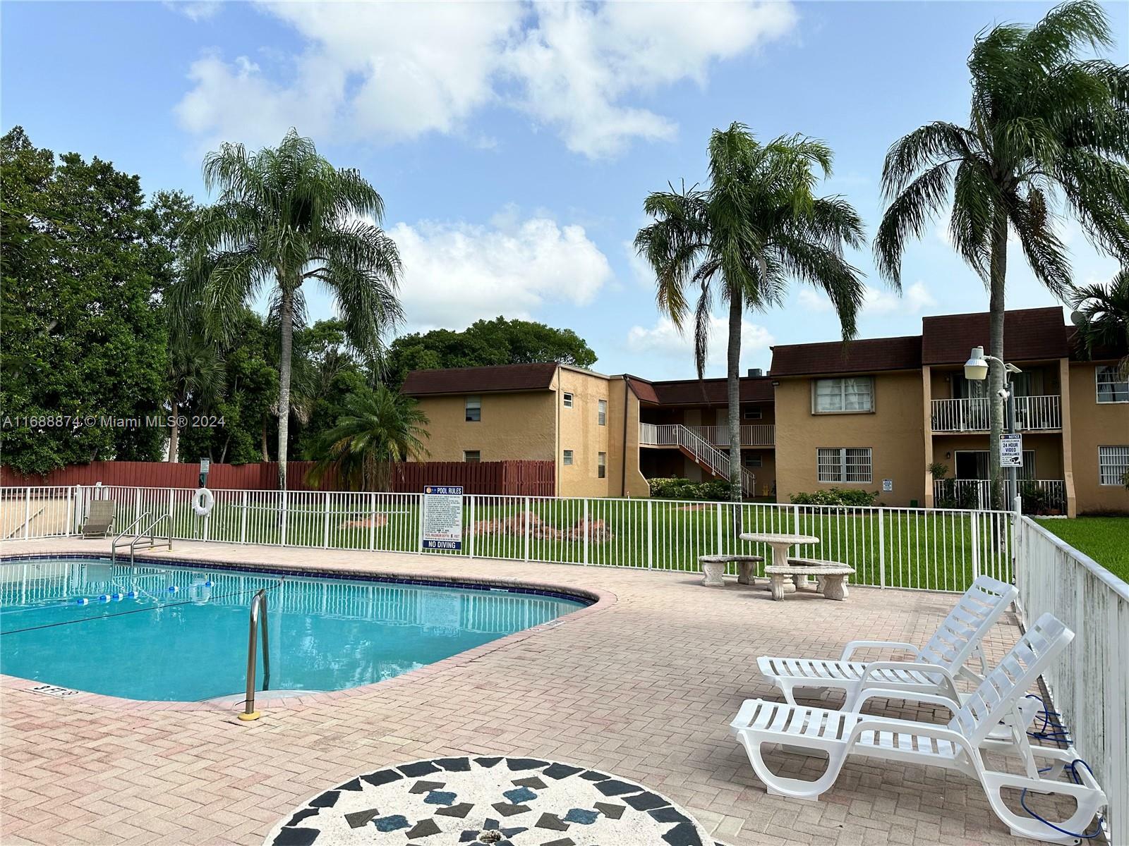 Property Photo:  9974 SW 88th St 1020  FL 33176 