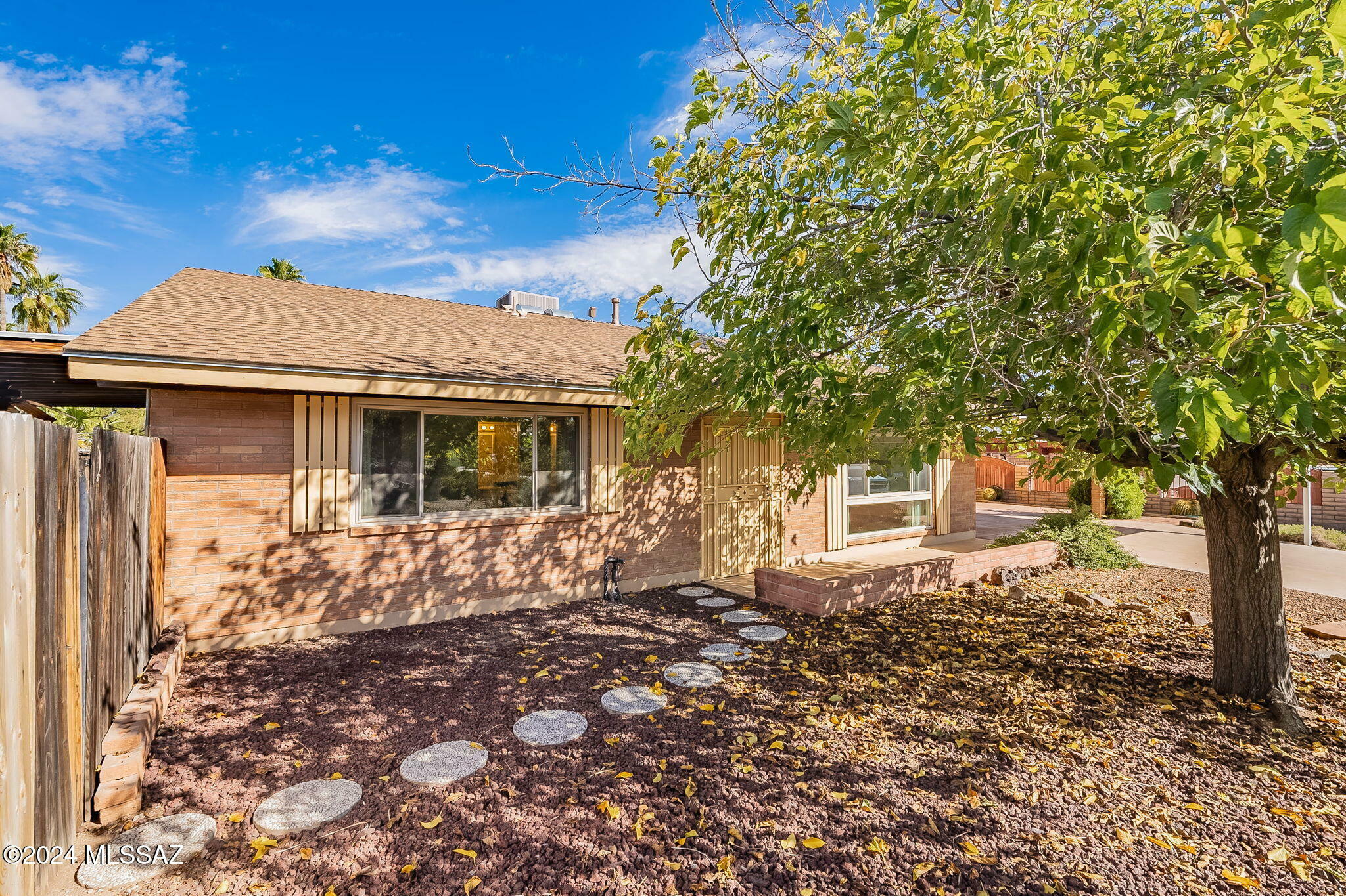 Property Photo:  8421 E Sarnoff Place  AZ 85715 