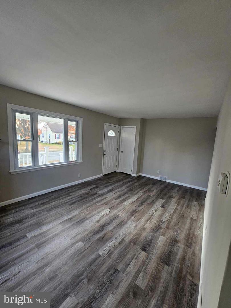 Property Photo:  8 Forman Drive  NJ 08690 