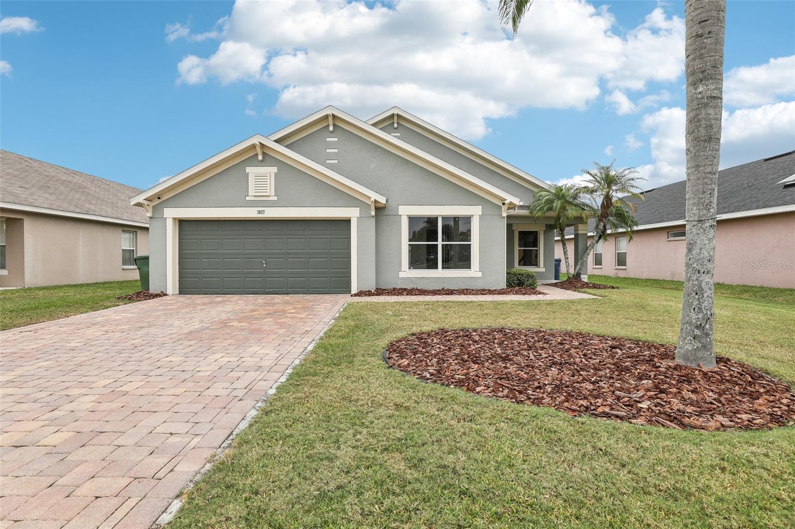 Property Photo: 3027 Buckeye Pointe Drive FL 33881