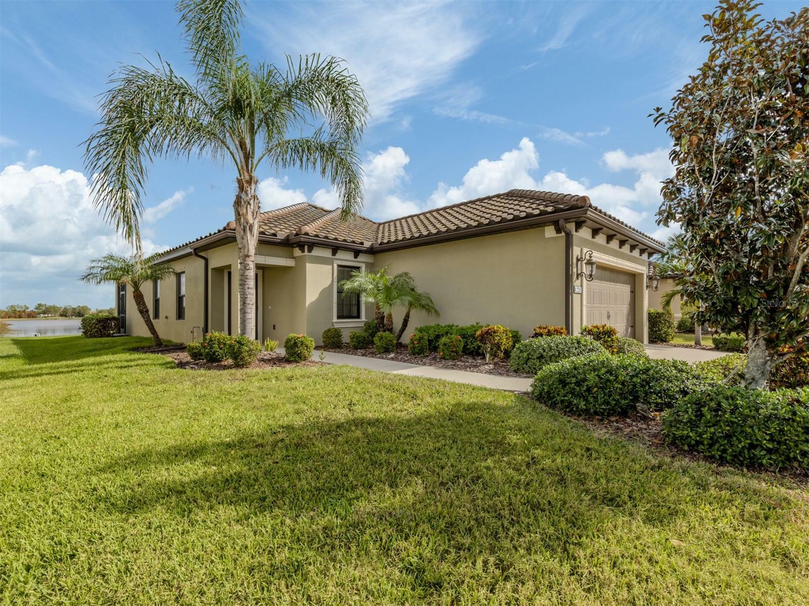 Property Photo:  235 Cassano Drive  FL 34275 