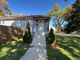 1838 S 18th Avenue  Maywood IL 60153 photo