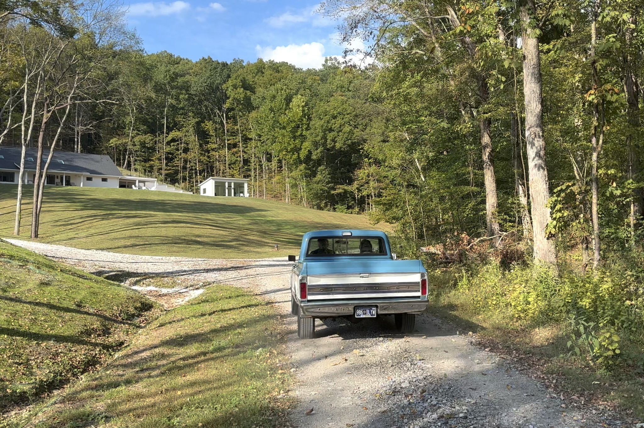 Property Photo:  5204 Drury Ln  TN 37064 