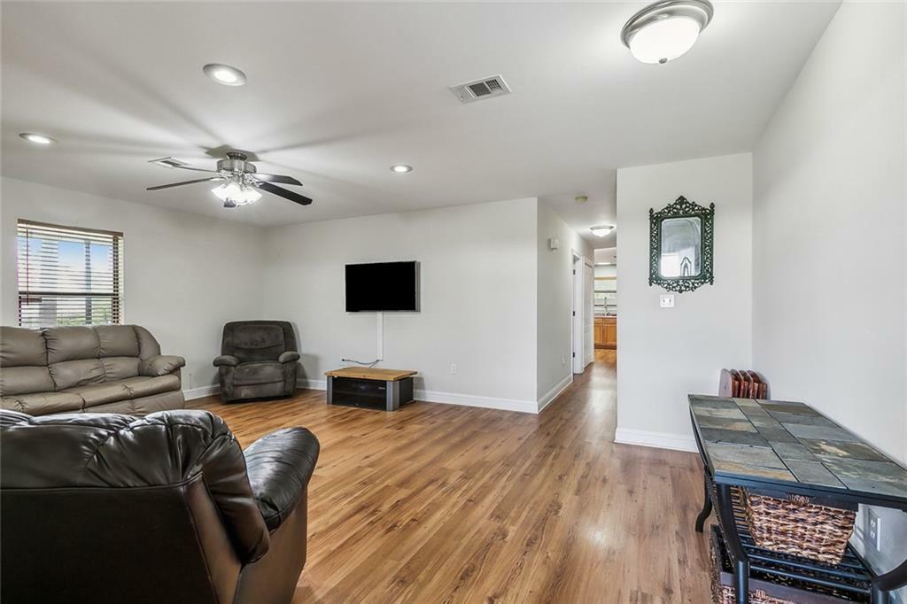 Property Photo:  207 Baker Road  LA 70037 