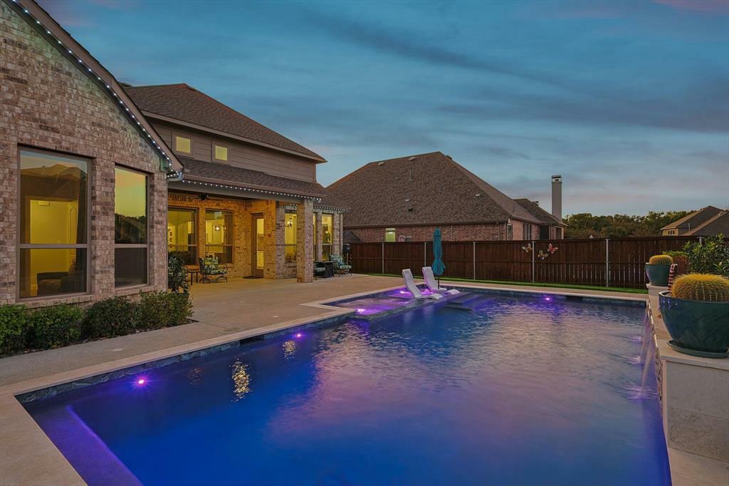 Property Photo:  9913 Compass Rose Court  TX 75068 