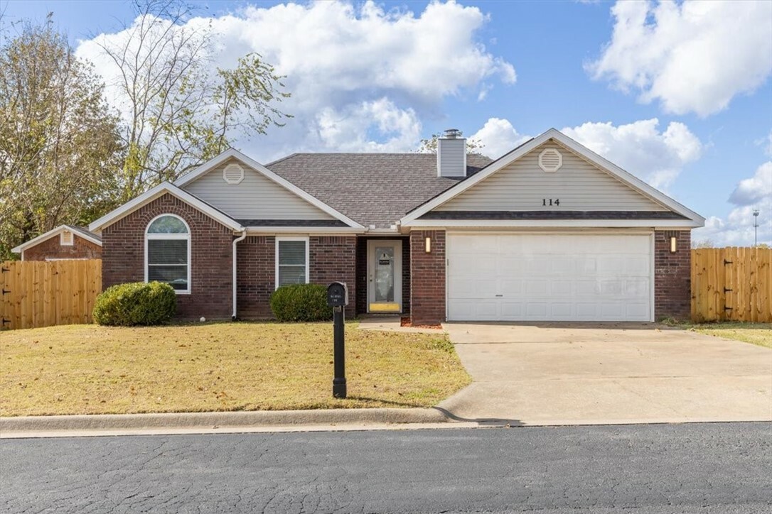 Property Photo:  114 Bailey Street  AR 72745 