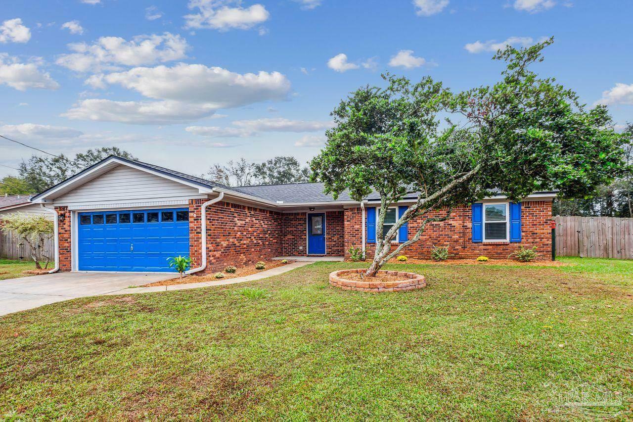 Property Photo:  3367 Gladewood Ln  FL 32571 
