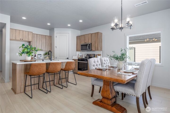 Property Photo: 3646 Morningside Parkway WA 99352