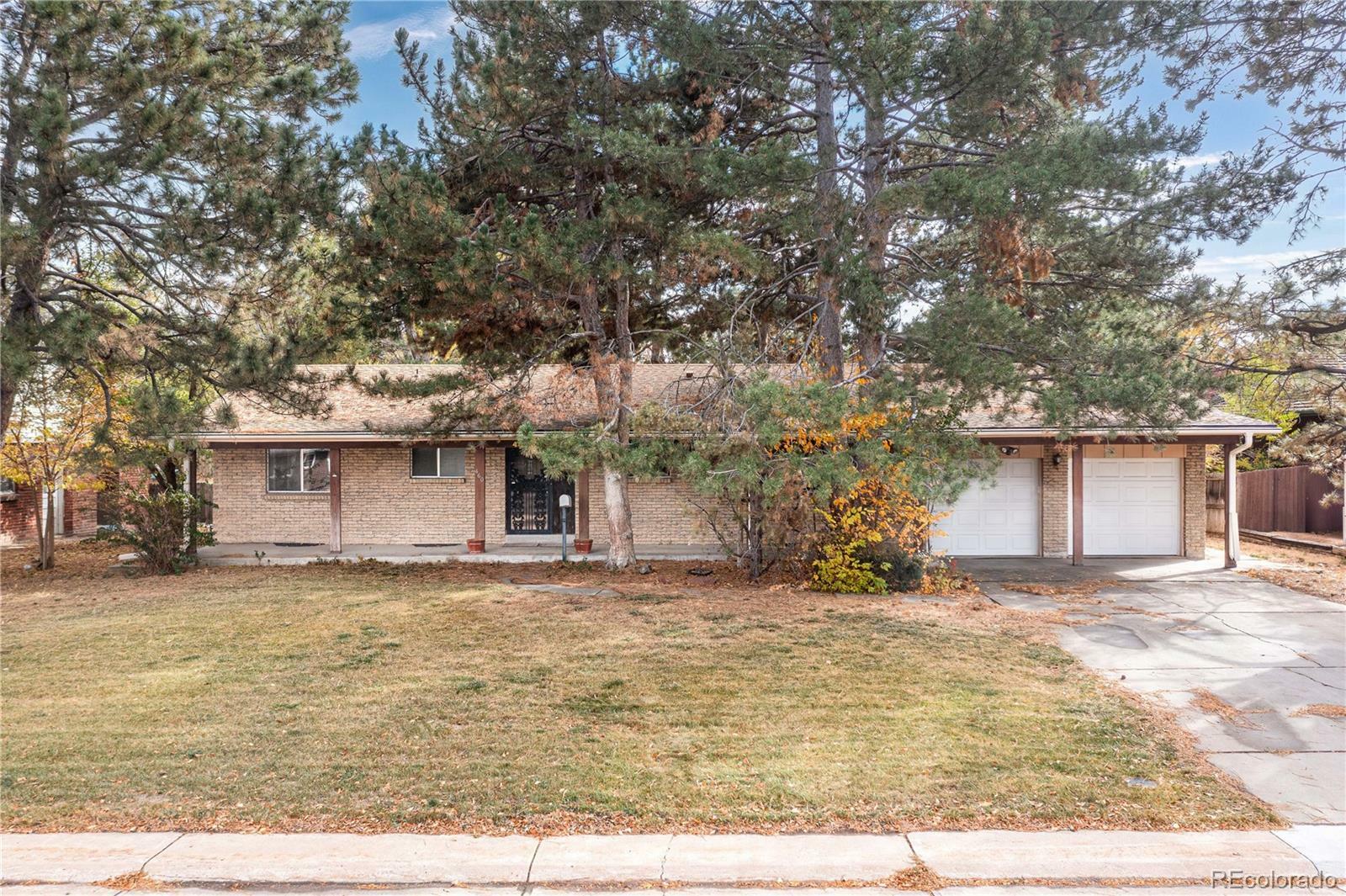 460 Oswego Court  Aurora CO 80010 photo