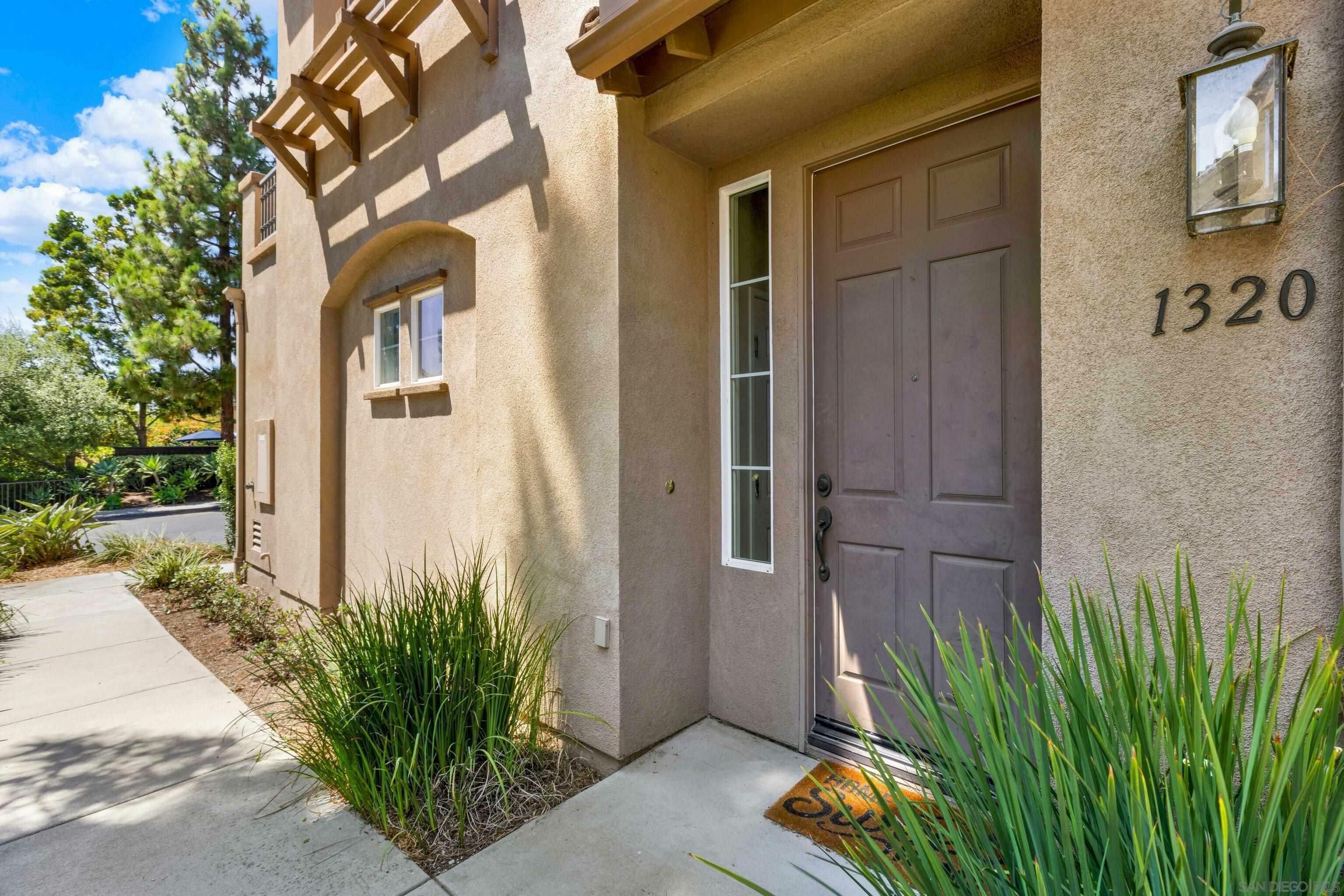 Property Photo:  1320 Sky Ridge Ct  CA 92078 