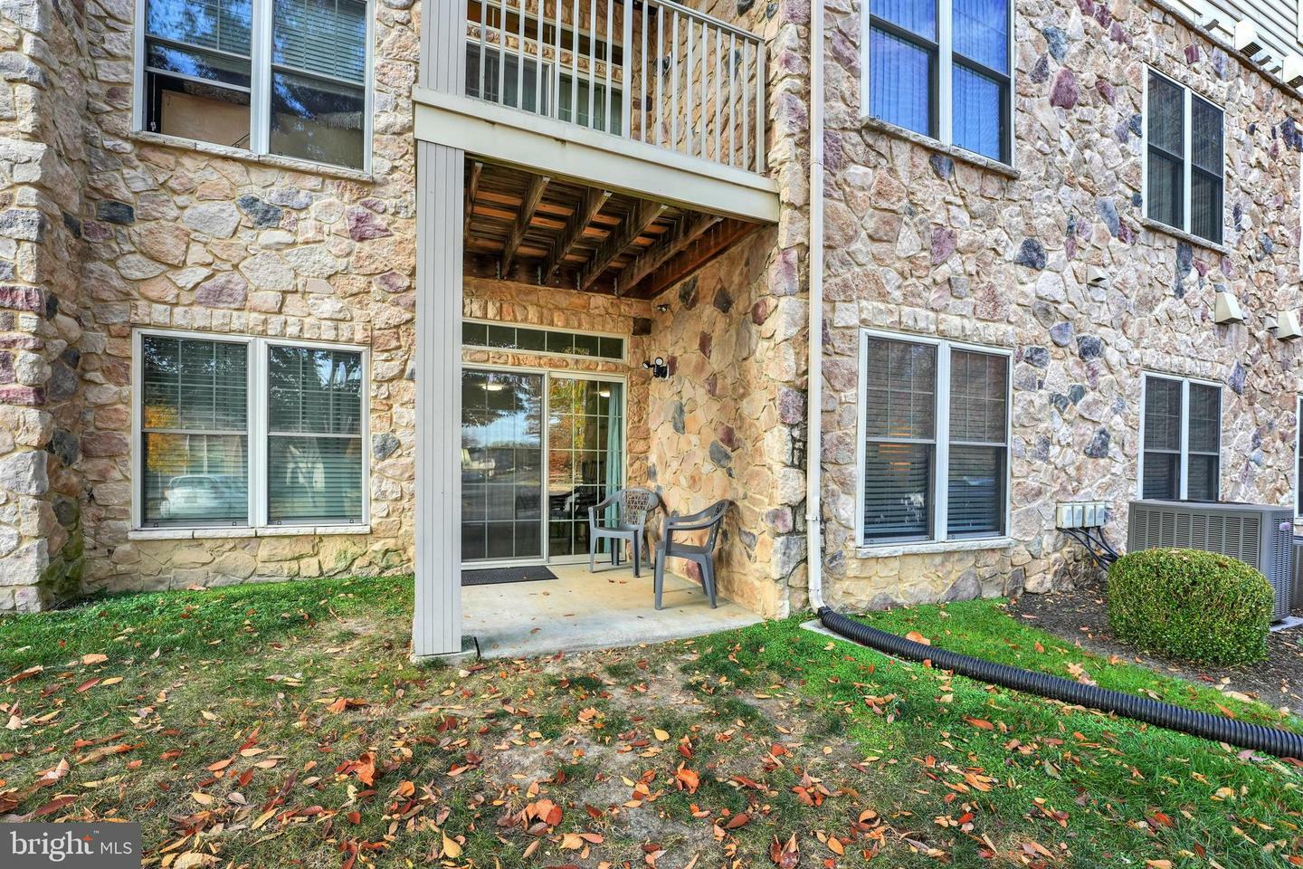 Property Photo:  1000 Fountainview Circle Unit 103  DE 19713 