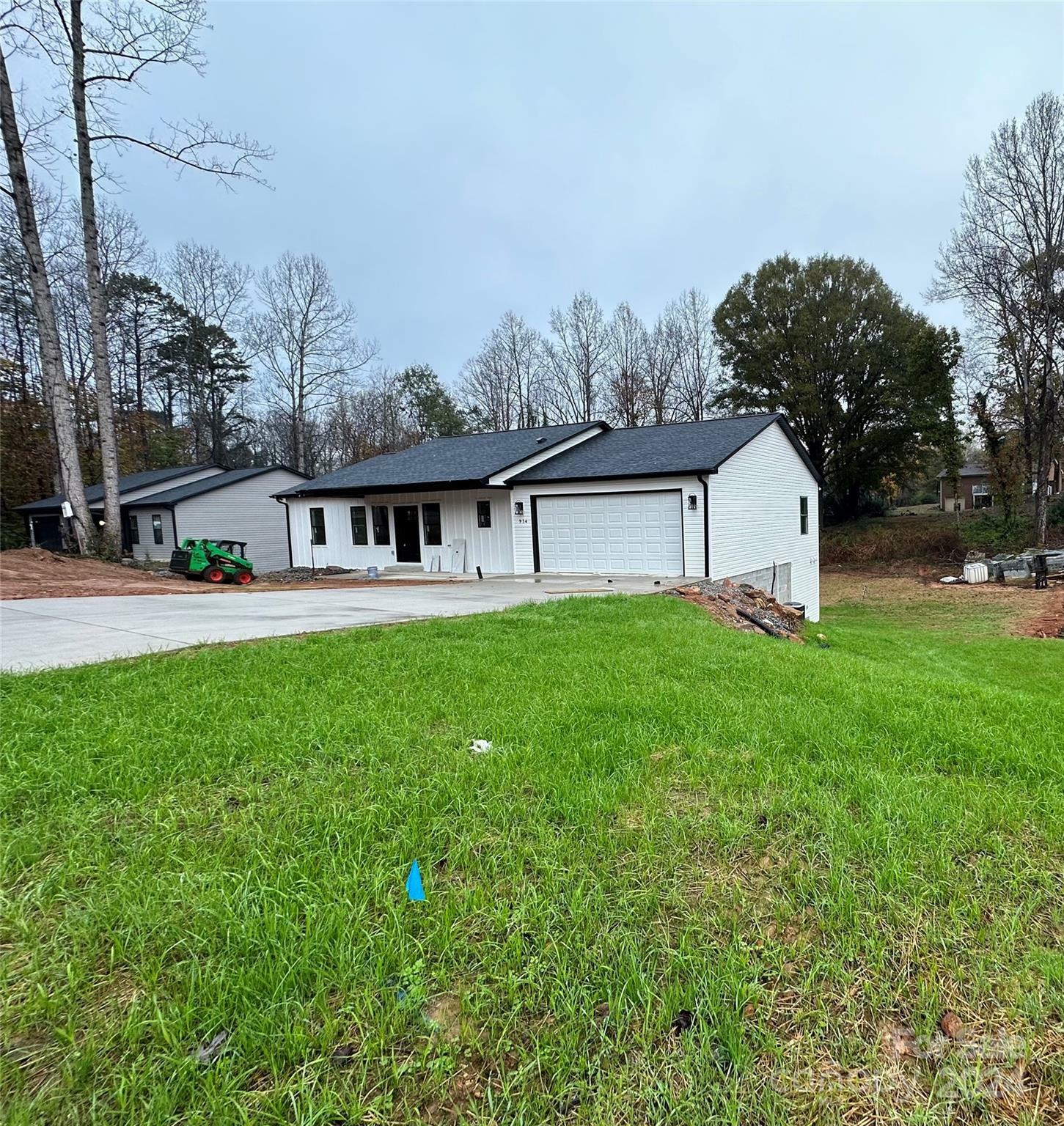 Property Photo:  914 30th Avenue Drive NW 1  NC 28601 