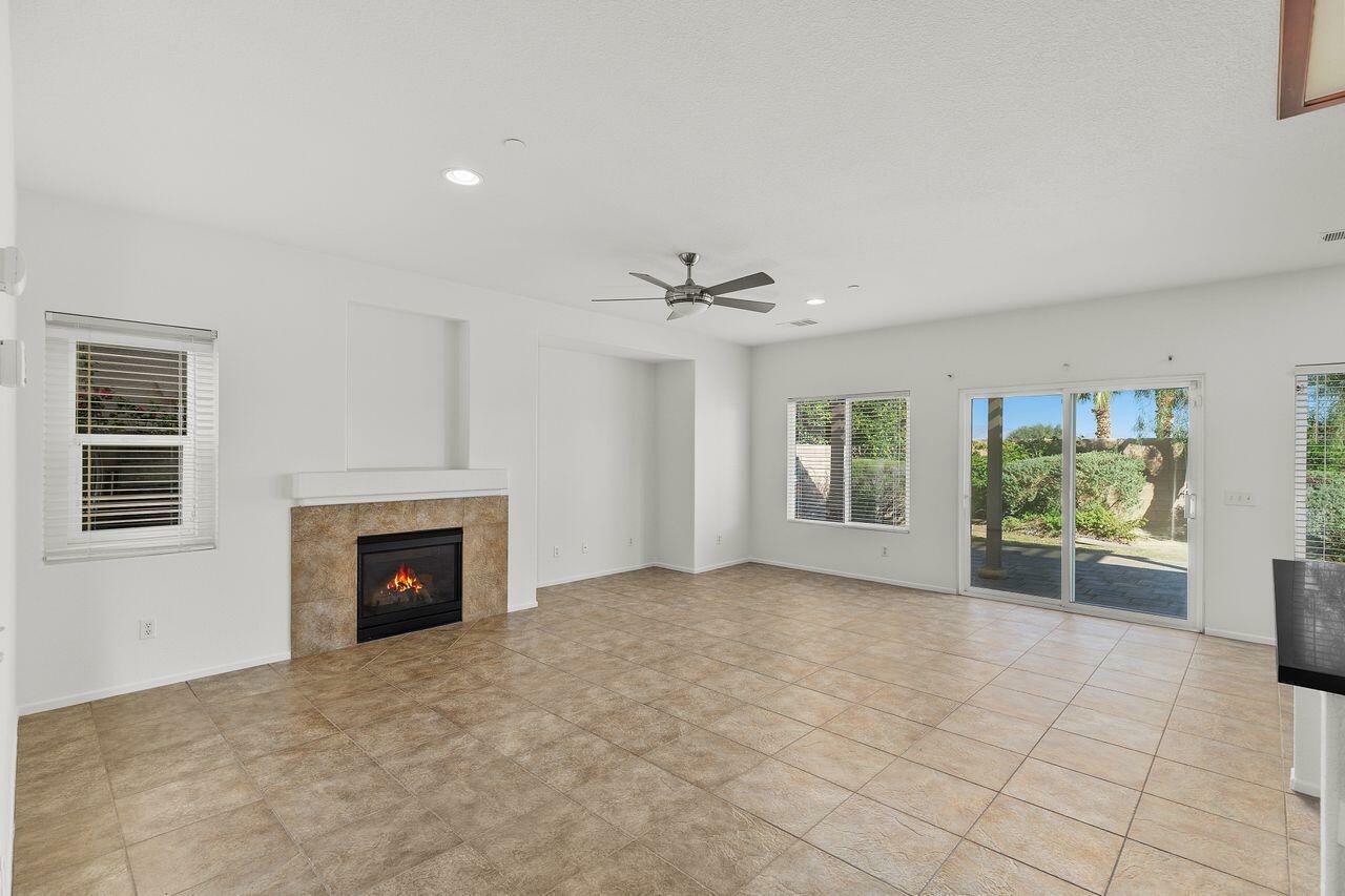 Property Photo:  4026 Vista Dunes  CA 92262 