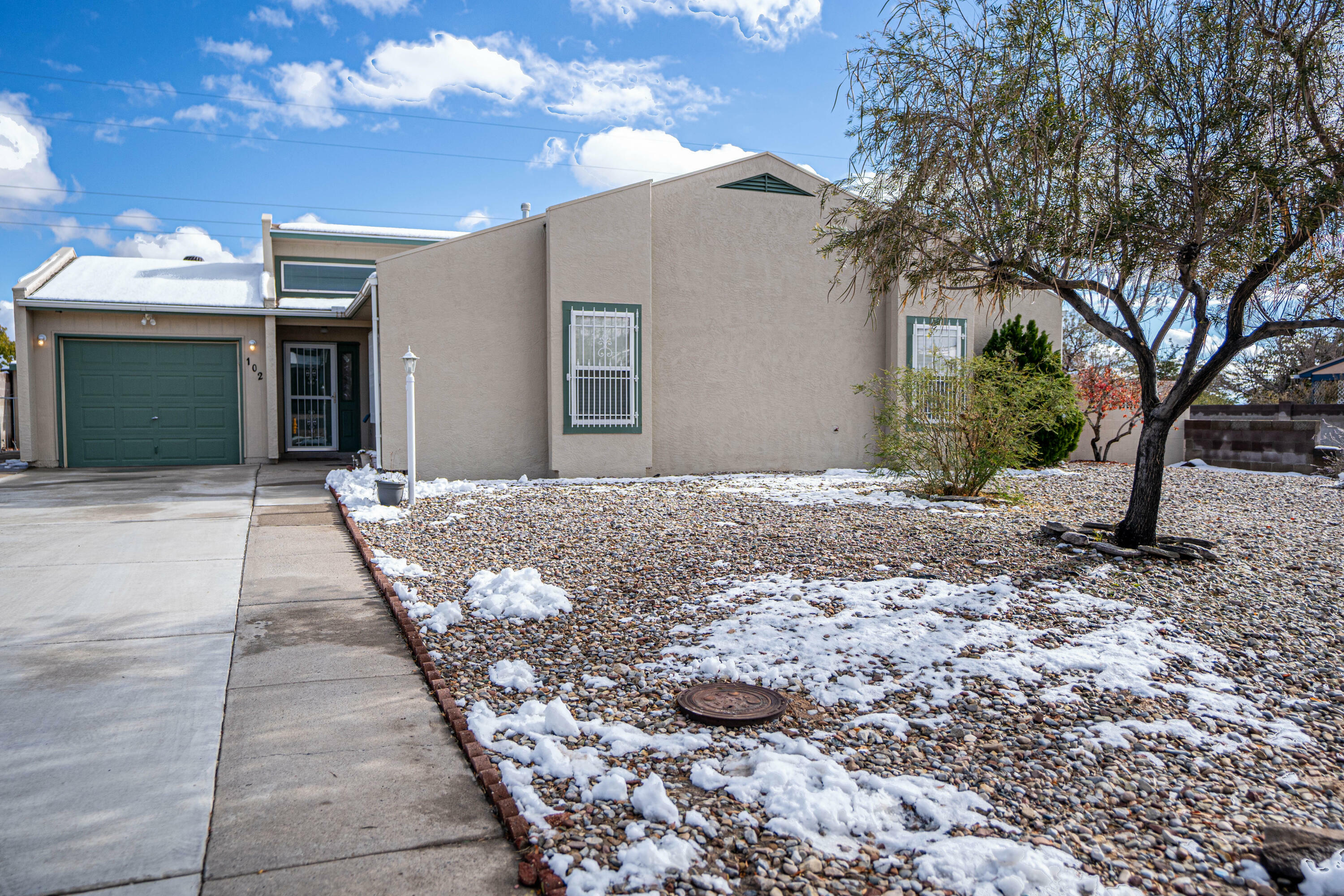 102 Spring Road NE  Rio Rancho NM 87124 photo