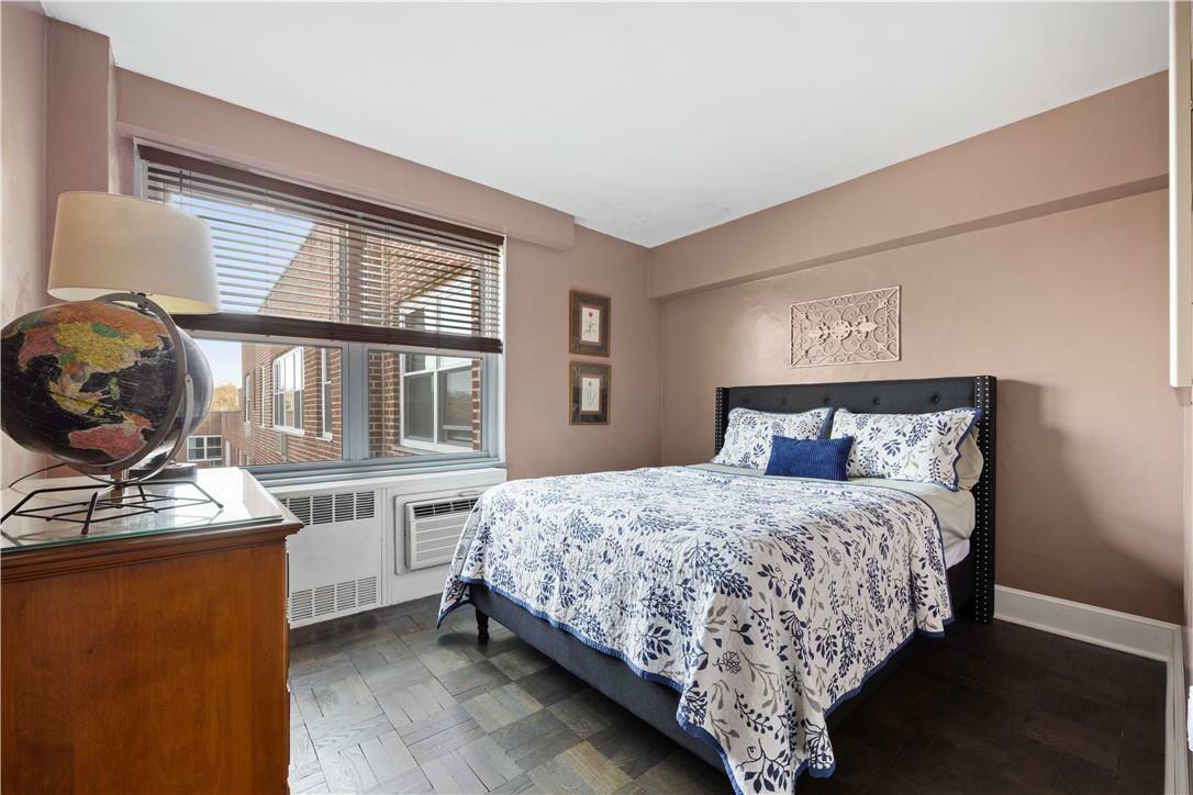 Property Photo:  281 Garth Road C6l  NY 10583 