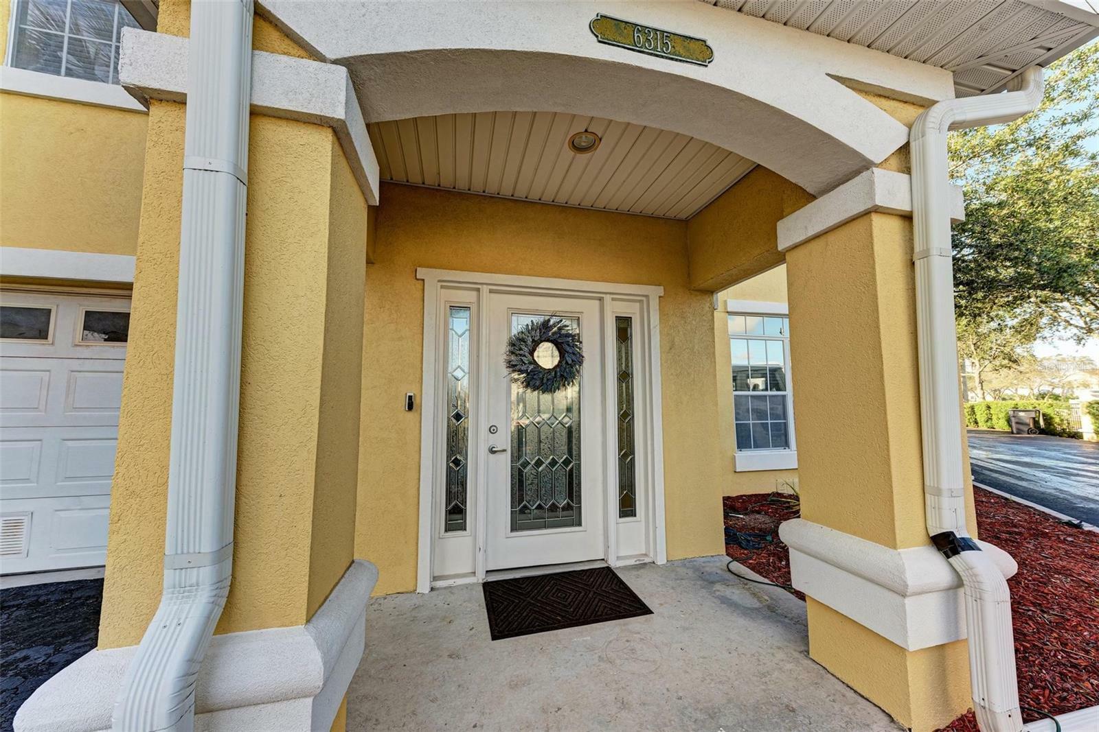 Property Photo:  6315 Sunset Bay Circle  FL 33572 