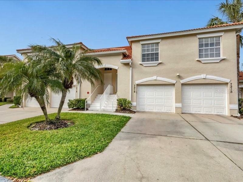 Property Photo:  7216 Cedar Hollow Circle 9-202  FL 34203 