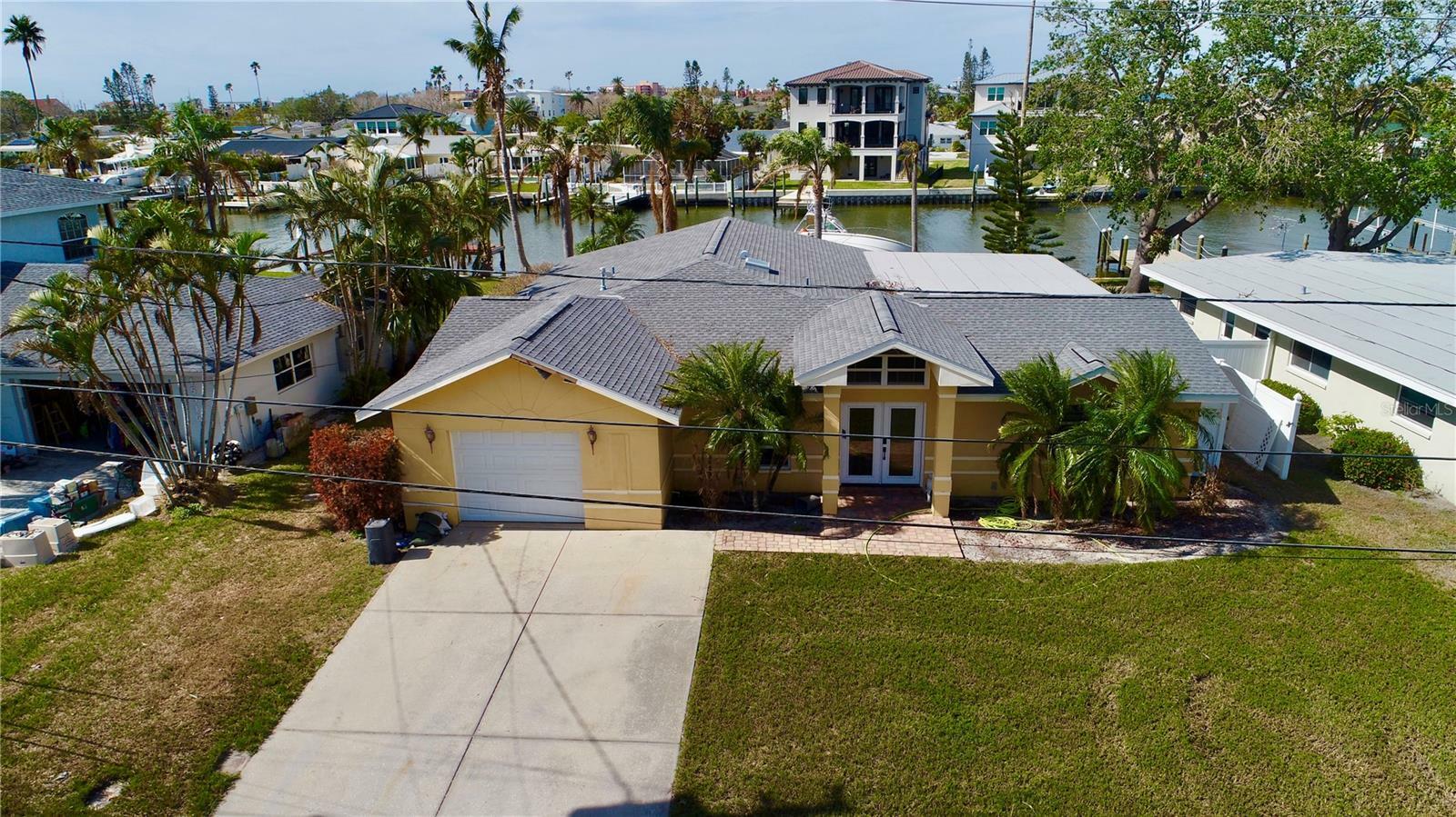 Property Photo:  15918 Redington Drive  FL 33708 