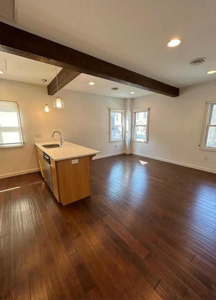 Property Photo:  1610 W Lake Street D  MN 55408 