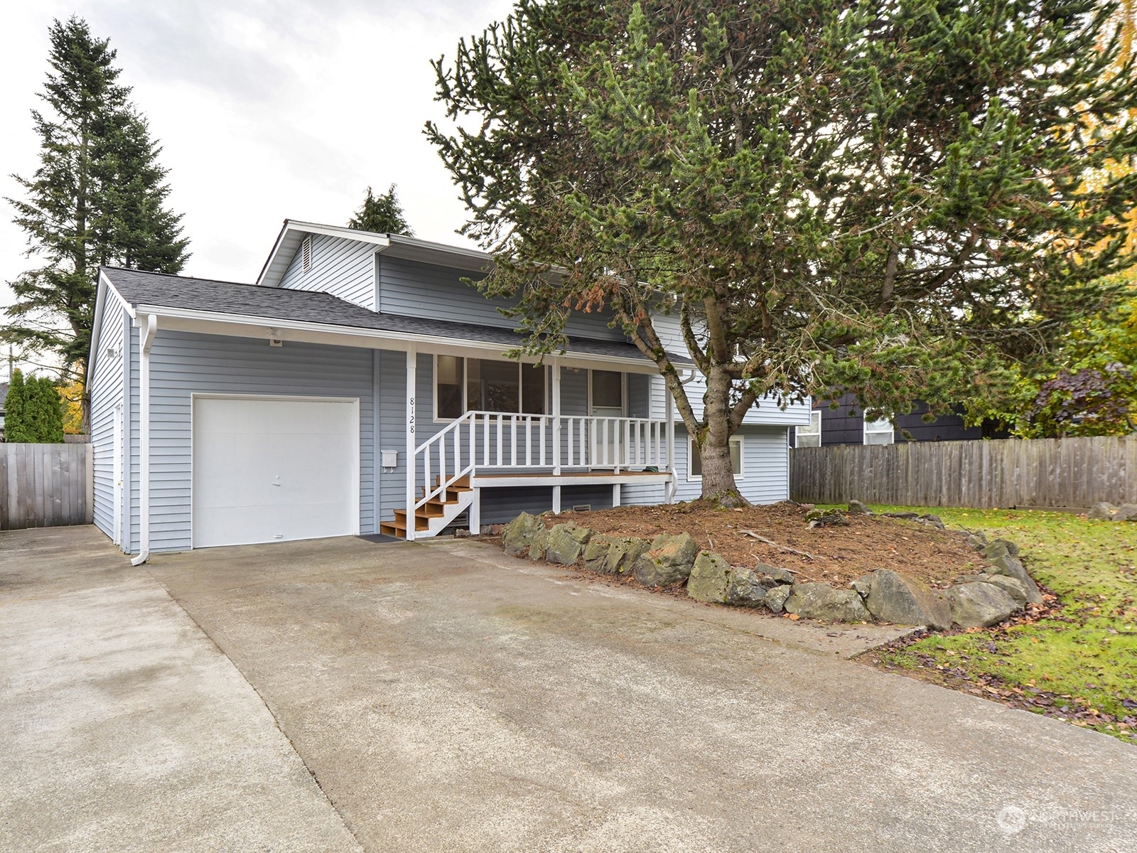 Property Photo:  8128 12th Avenue SW  WA 98106 