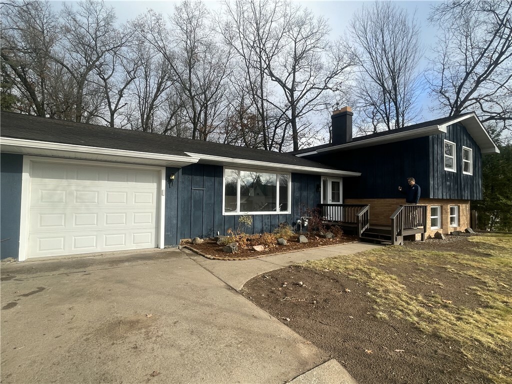 Property Photo: 1114 Michigan Street WI 54801